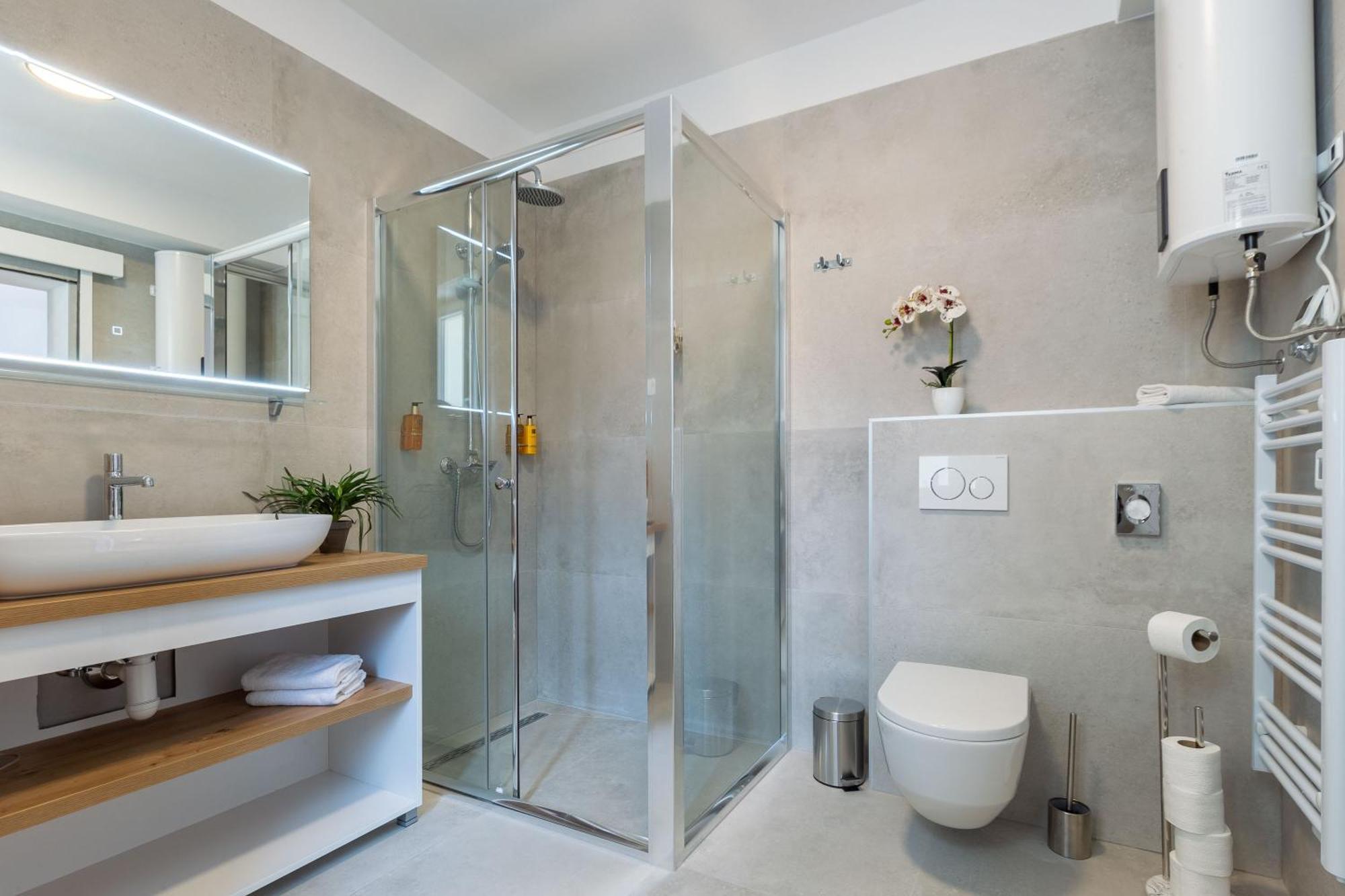 זאדאר 2M Exclusive Rooms מראה חיצוני תמונה