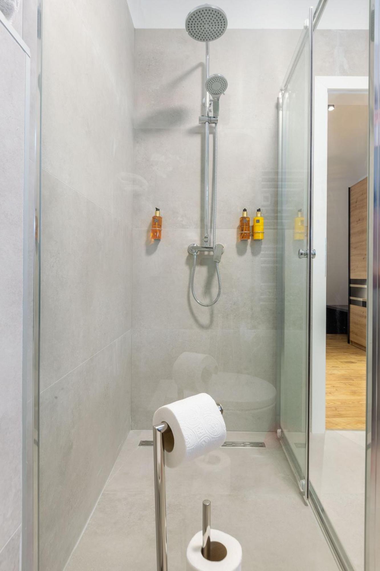 זאדאר 2M Exclusive Rooms מראה חיצוני תמונה
