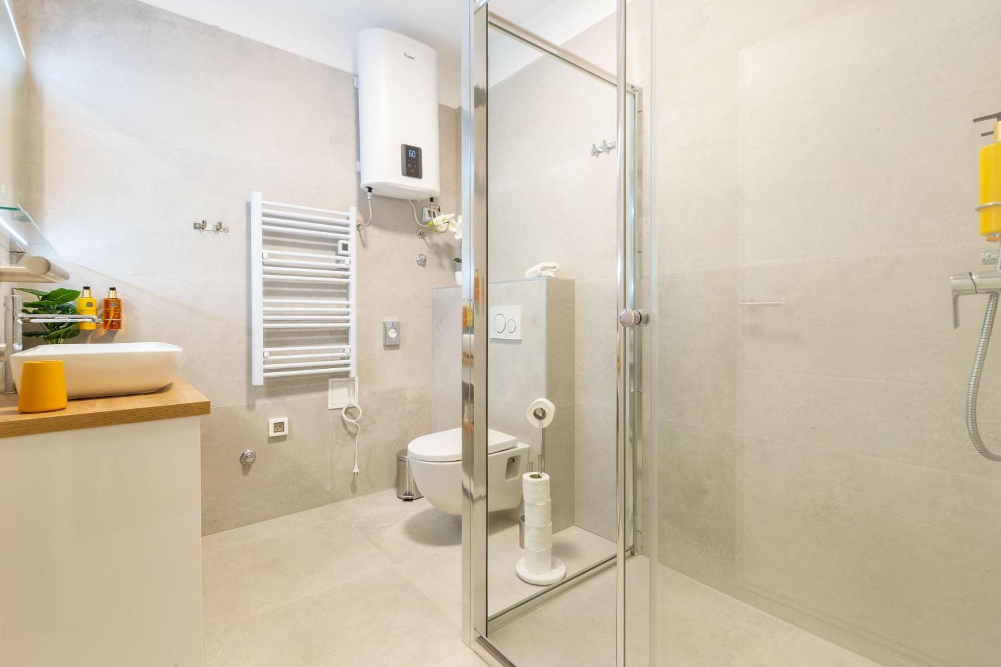 זאדאר 2M Exclusive Rooms מראה חיצוני תמונה