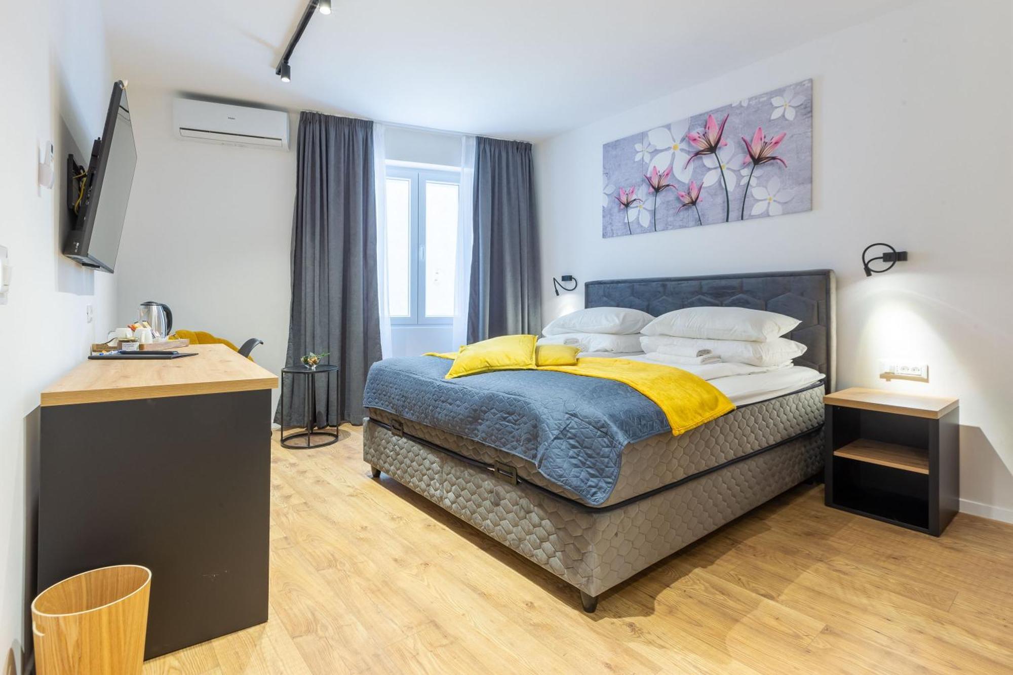 זאדאר 2M Exclusive Rooms מראה חיצוני תמונה